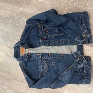 VINTAGE LEVI JEAN JACKET